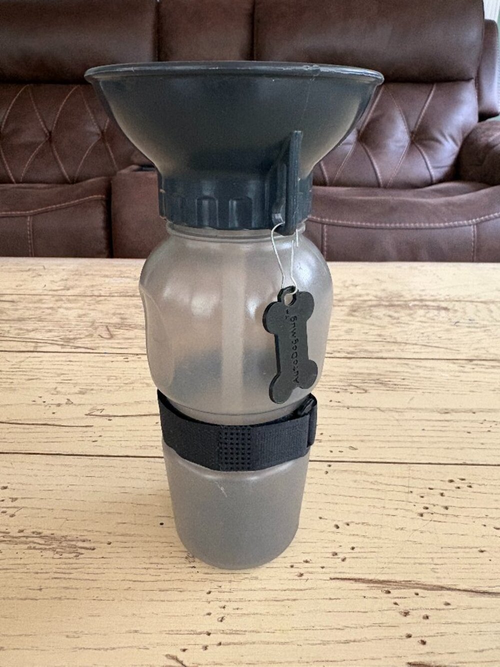 Highwave AutoDogMug Portable Dog Water Bottle & Bowl, Smoke, 20-oz bottle